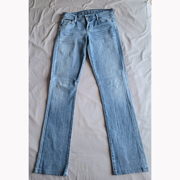 Citizens of Humanity Light Wash Distressed Straight Leg jeans (25) - Picture 4 of 12